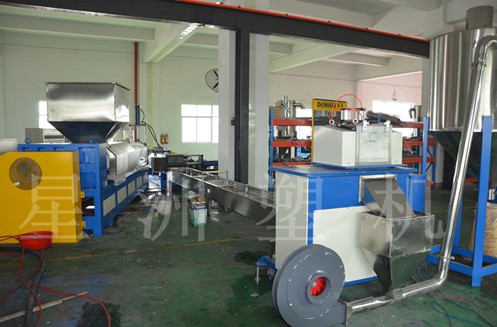塑料回收（紙廠水料）造粒機(jī)